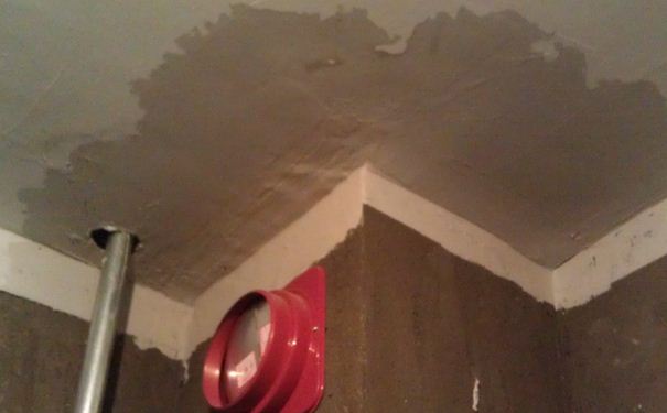 房顶漏水怎么查漏水点,房顶漏水如何证明是邻居漏水