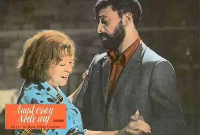 高考完想进娱乐圈,高考后女孩子不要乱去电影院