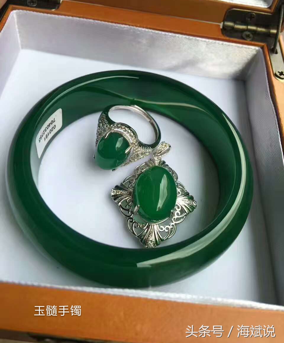 到底什么是玉髓,很多人说玉髓就是玛瑙不懂别瞎说