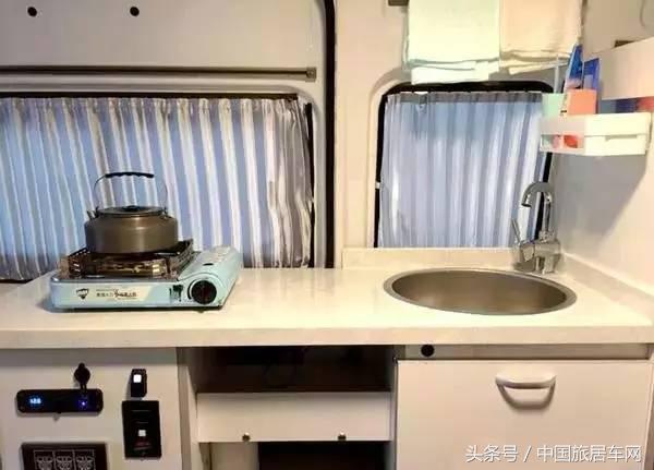 小伙自己改房车视频,自改房车改装全过程