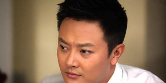 印小天回应“骗婚门”：婚姻失败我需要检讨和学习