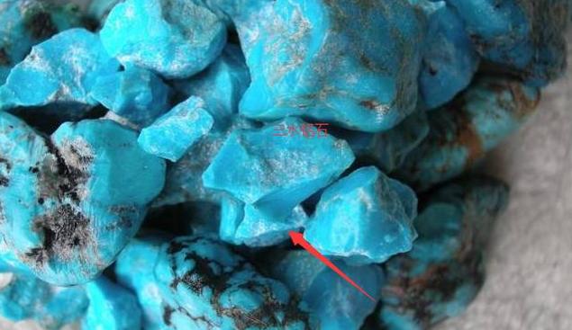 亲，别在你的朋友圈乱晒了，小心晒了假绿松