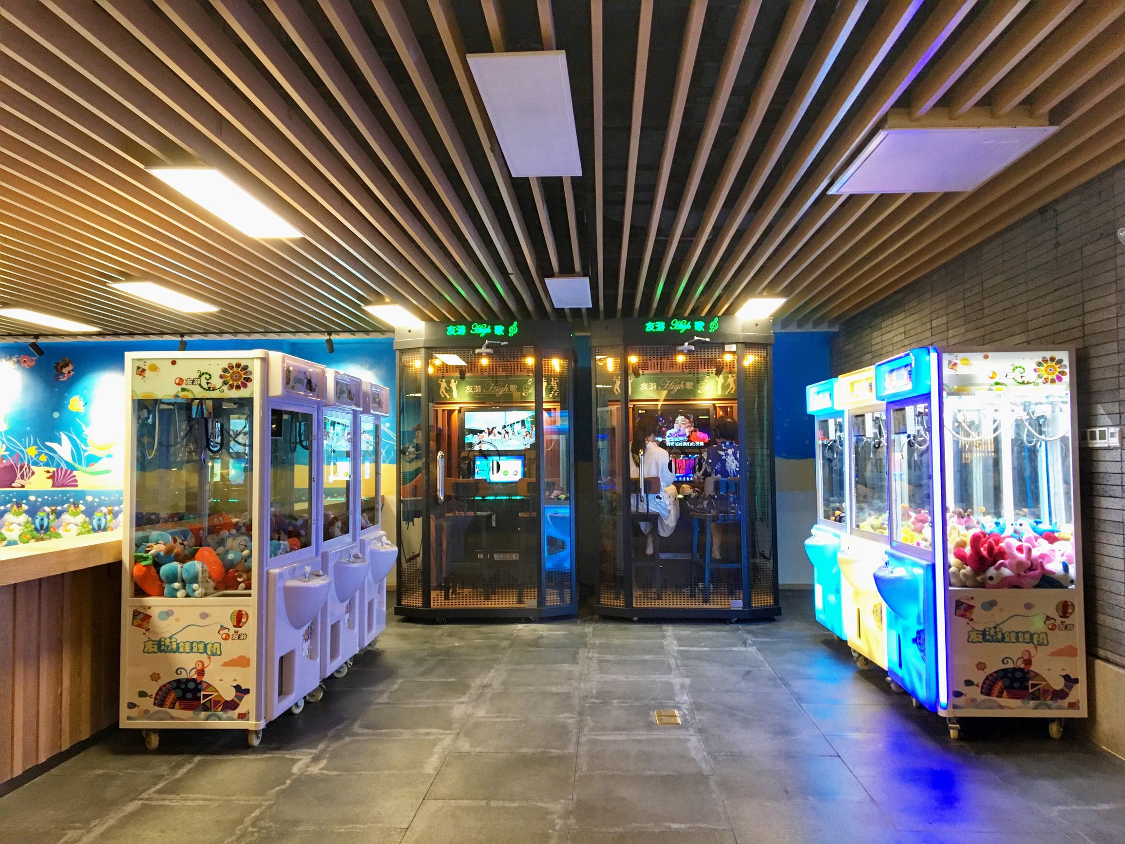 天沐温泉和汤泊温泉哪个好,长白山天沐戴斯温泉酒店温泉