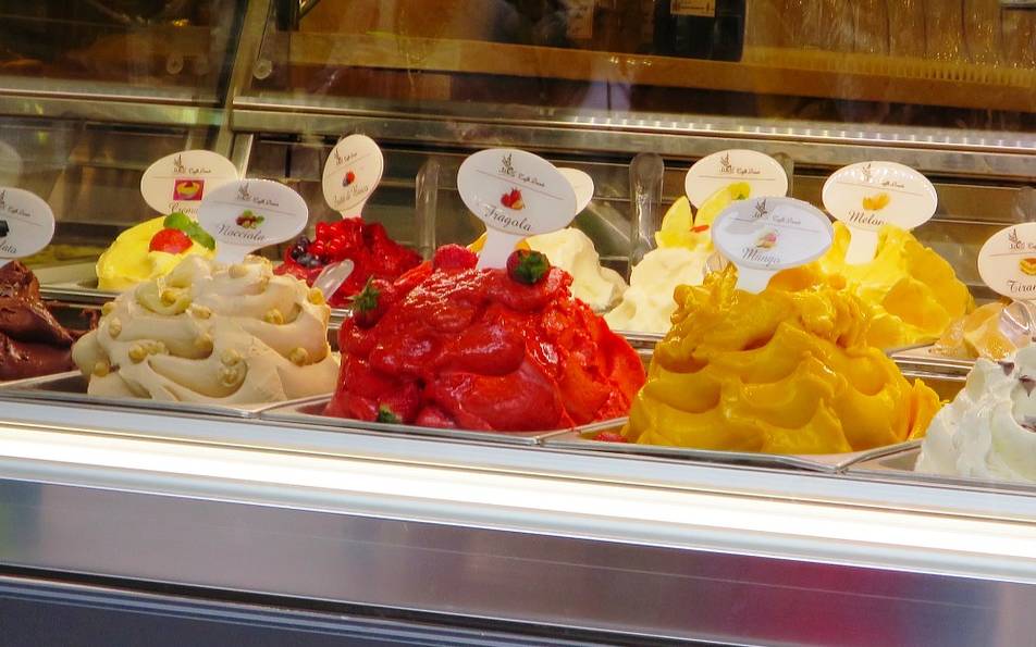 冰淇淋几点吃最不容易长胖,冰淇淋多少热量不长胖