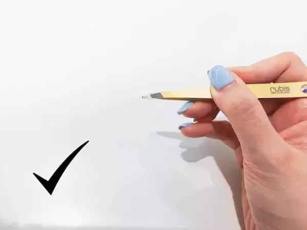 初学者贴假睫毛的教程,不会贴假睫毛录视频