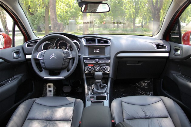 带有行车记录仪的车子推荐,有行车记录仪的几款车