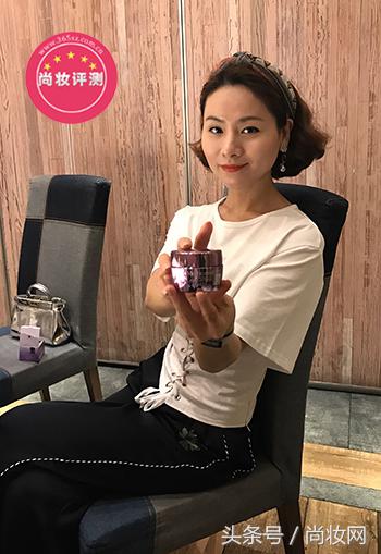 dhc弹力精萃润白霜祛痘吗,dhc精粹活力润白霜