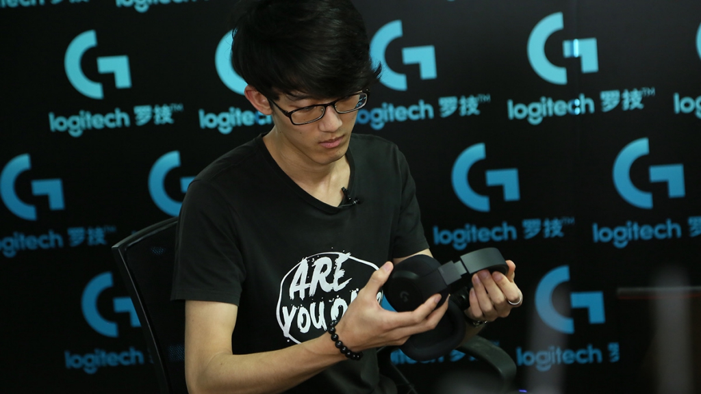 可边用边充电的无线充电的鼠标,罗技高端无线鼠标怎么使用