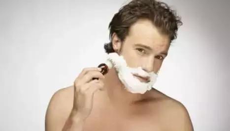 男士深度清洁脸部防过敏,脸部敏感用什么剃须刀
