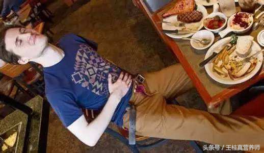 饭后肚子胀打嗝,饭后胃胀气打嗝是怎么了