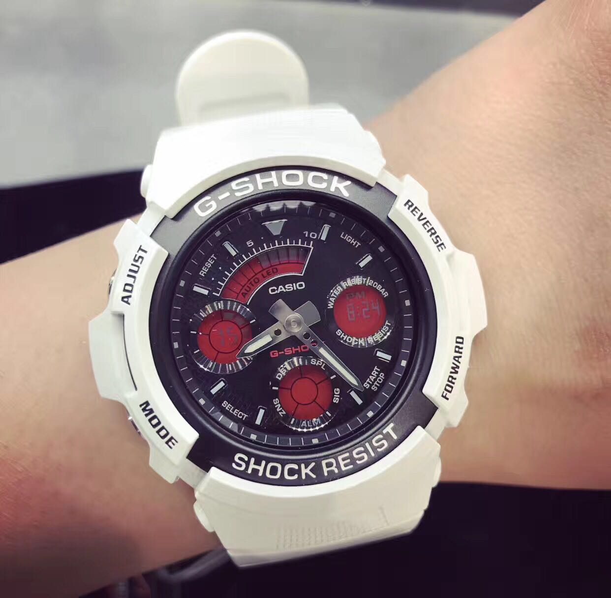 高级时尚手腕带,手腕上的时尚单品女