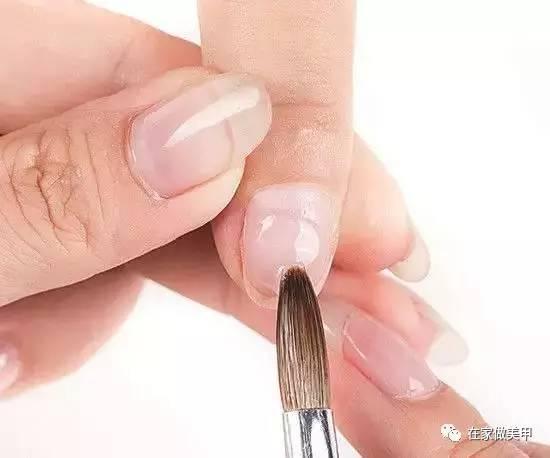 玛蒂被折断手指,玛蒂折断手指