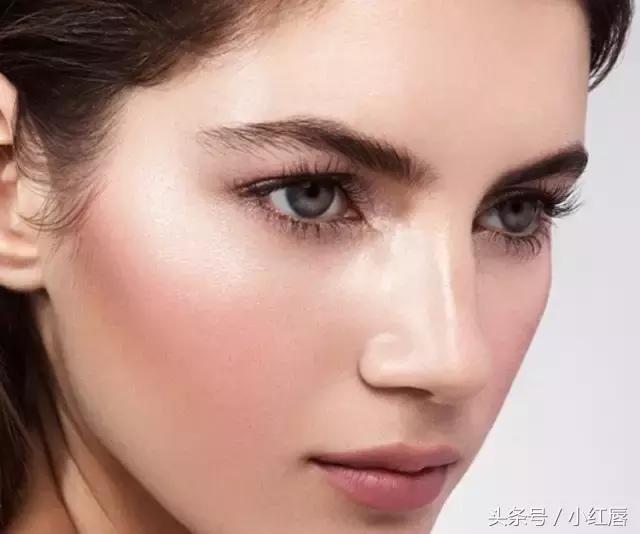 眉毛画不好推荐纹眉吗,眉毛画不好新手用什么