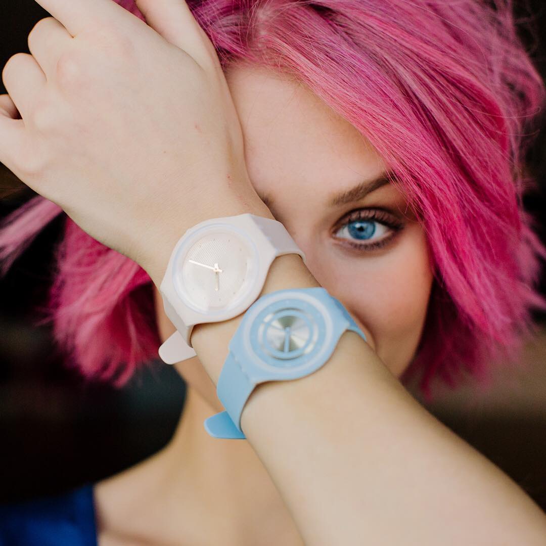 高级时尚手腕带,手腕上的时尚单品女