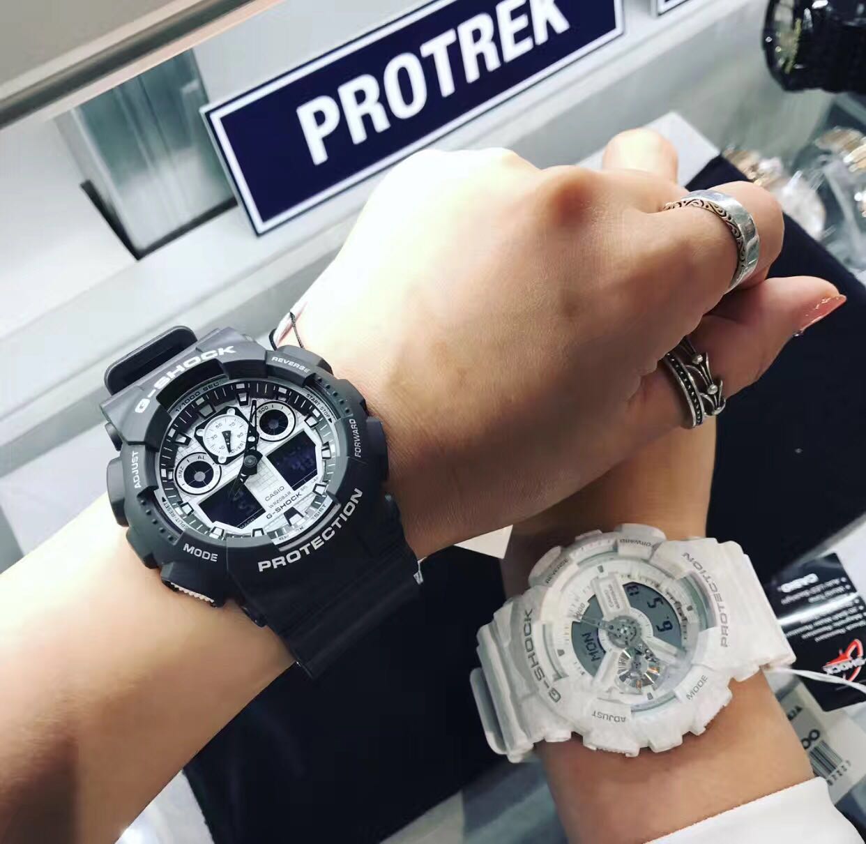 高级时尚手腕带,手腕上的时尚单品女