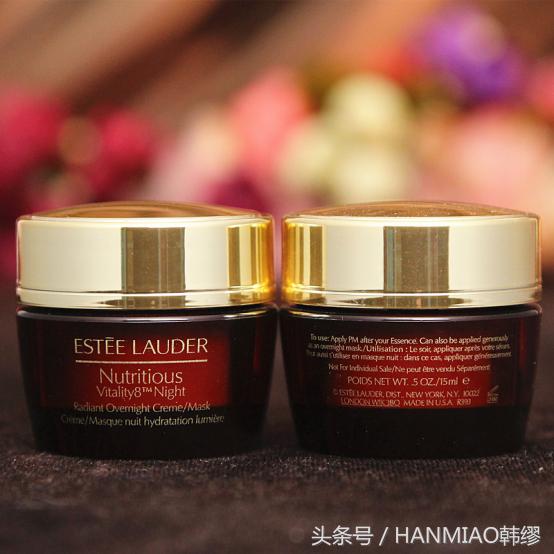 范冰冰晒九宫格睡衣自拍,范冰冰敷着面膜