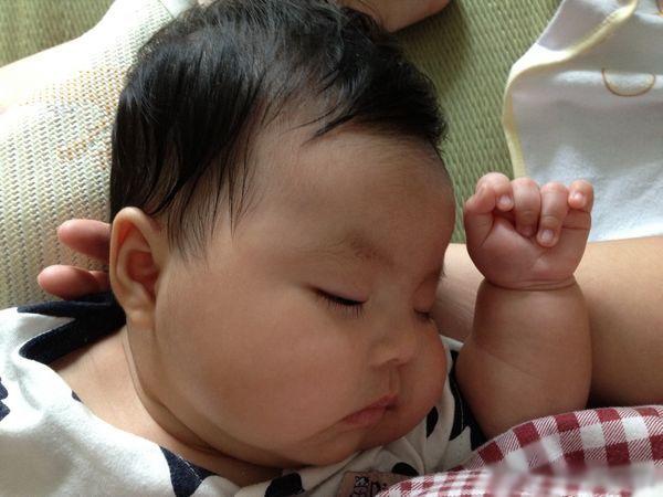 为什么喝牛奶的宝宝比较胖,奶胖一定是好的吗