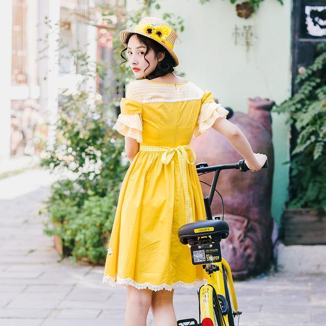 吃土色连衣裙,吃土也要买的小裙子