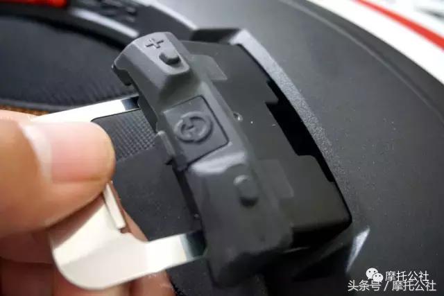 舒伯特揭面盔评测,舒伯特c4pro和agv揭面盔哪个好