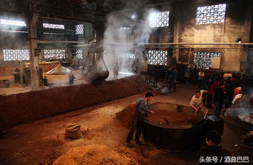 白酒冬天浑浊最好的解决办法,白酒出现浑浊怎么回事