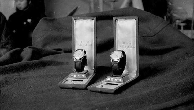 上海牌手表收藏价格大全,上海手表7221有收藏价值吗