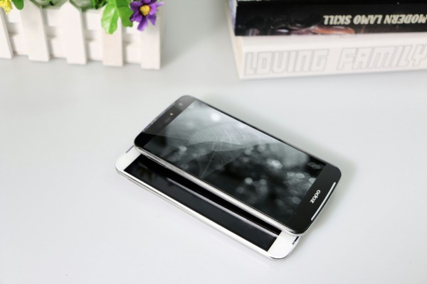 首款10核处理器手机ZOPOSpeed8发布