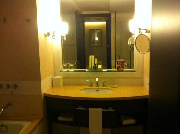 桂林香格里拉大酒店漓江厅,桂林漓江香格里拉大酒店