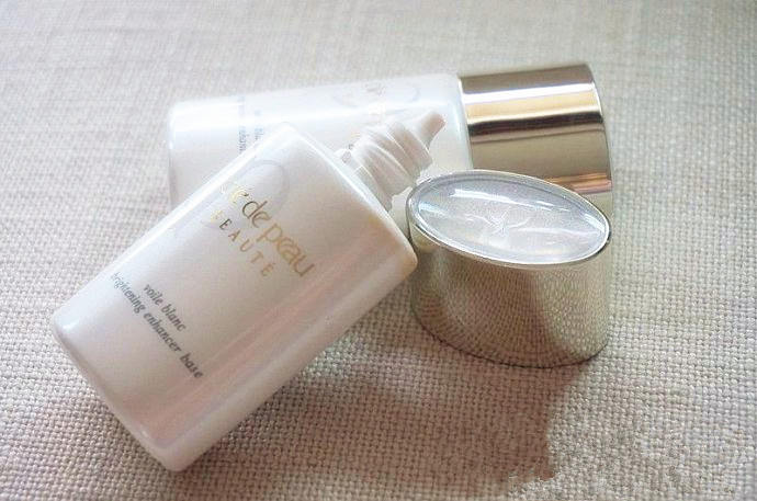 cpb光透白隔离乳适合干皮吗,cpb肌肤之钥光透白隔离乳