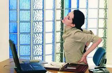 二孩抱得快断老腰了！市一帮您微创解决