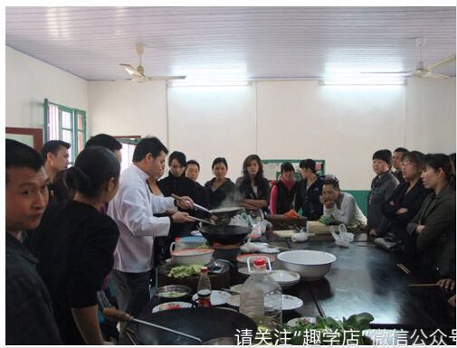 你想开特色餐饮店致富，学技术会选择哪种？小吃培训学校or加盟品牌or到一家成功的实体店进行学习加盟？