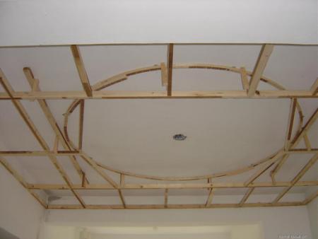 还在为做什么吊顶发愁,还在为装修材料苦恼么