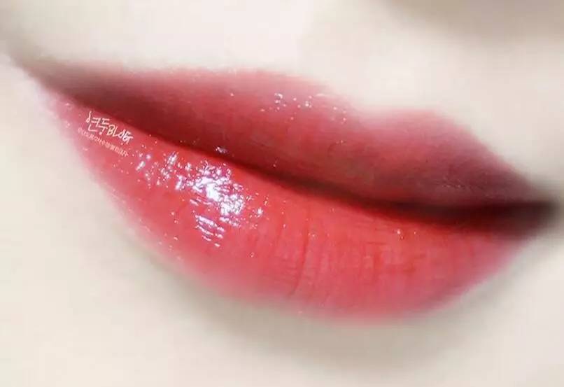 macchili口红试色黄皮,mac102口红黄皮素颜