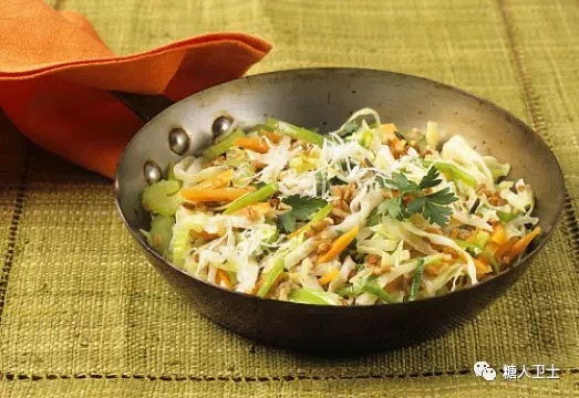 低血糖不要忘记吃点糖果,餐前低血糖是怎么造成的