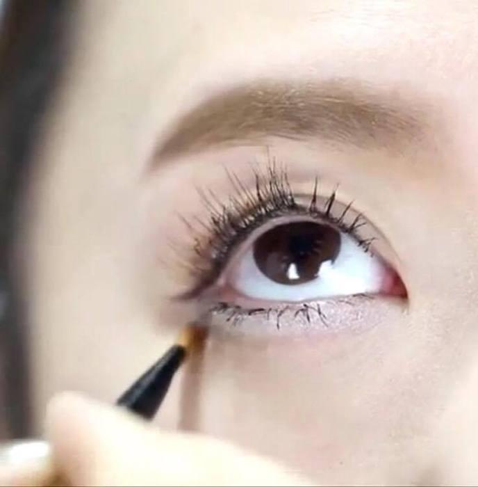 夏日妆容容易斑驳怎么办,夏日妆容教程冰透