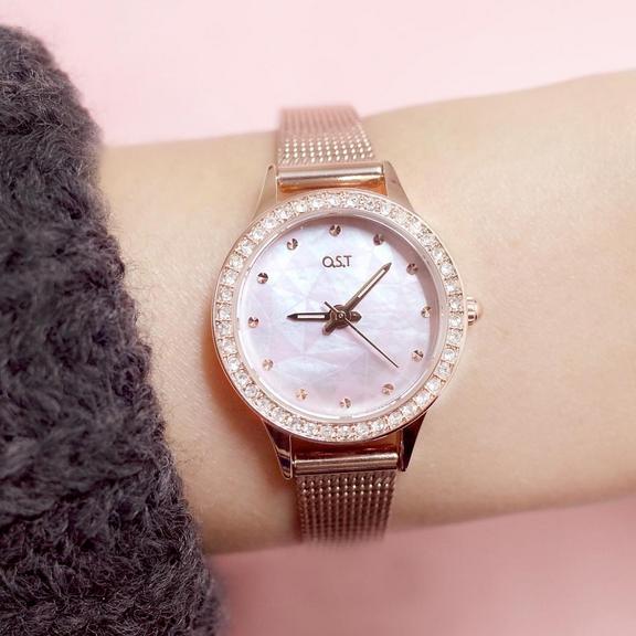 高级时尚手腕带,手腕上的时尚单品女