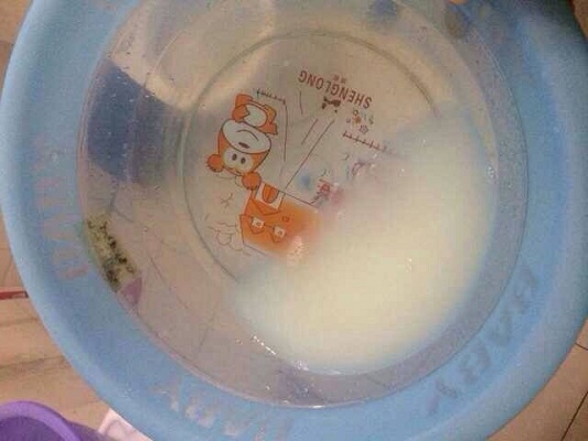 母乳不够不吃奶粉怎么喂养,母乳不够宝宝不吃怎么办