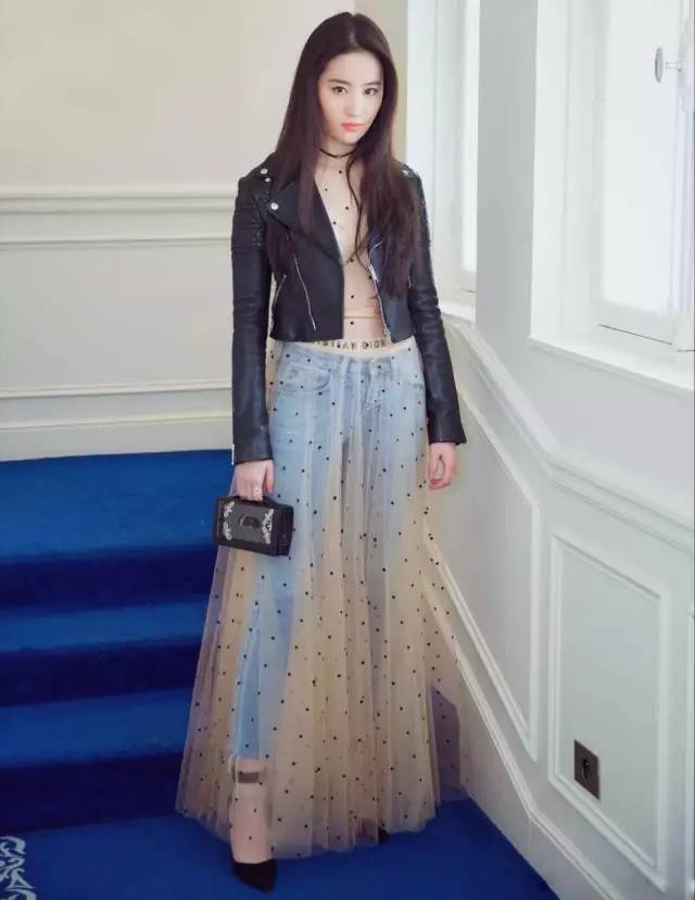 dior设计总监为什么这么受欢迎,dior为什么这么受欢迎