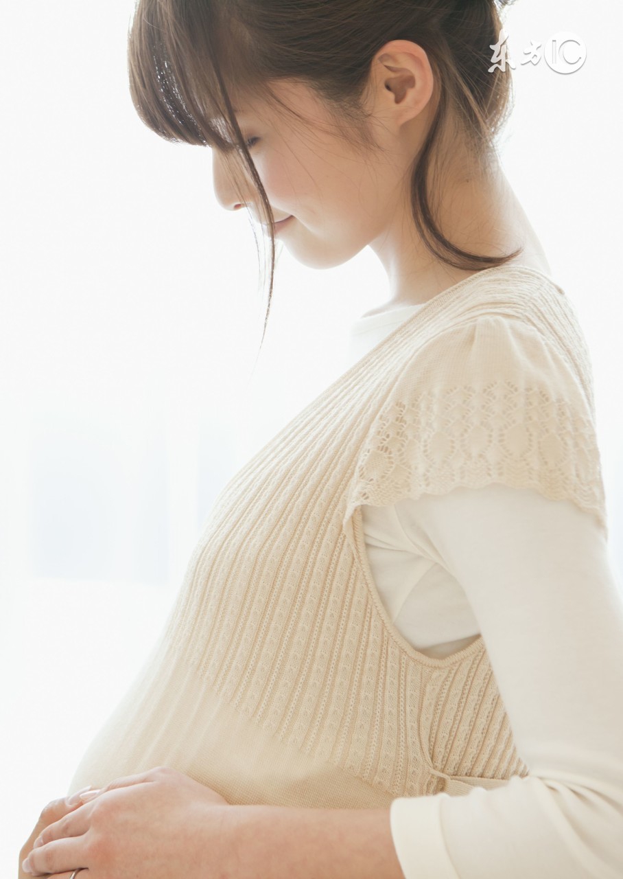 产房有哪些人,顺产产房里有好多人吗