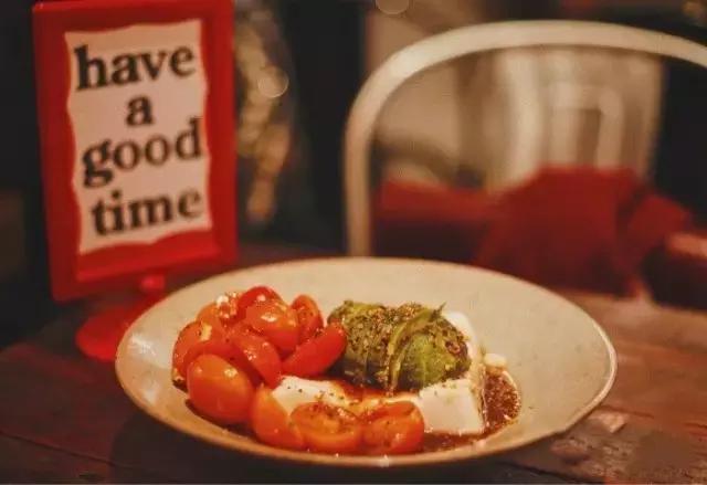 夏日冰爽甜品推荐哪款好吃点的,最简单的夏日甜品冰淇淋