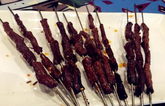 大沈阳都被这只猪征服了，闹哪儿样？