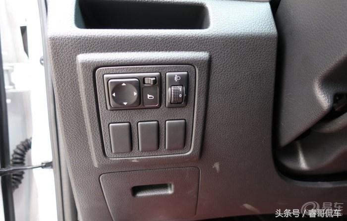 东风启辰t703年左右的二手车价,启辰t70手动二手车3万元左右