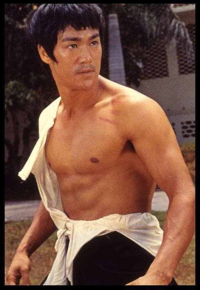 有多少人评论过周星驰,为什么现在人对周星驰评价那么高