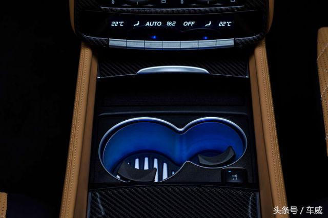 迈巴赫g650landaulet第一视角,深度解析迈巴赫g650