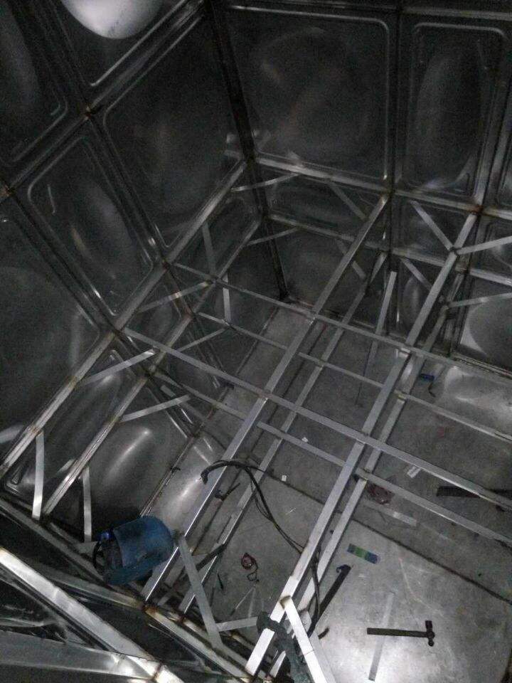 组合式不锈钢防火水箱安装视频,防火不锈钢水箱安装
