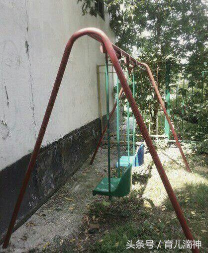 儿童游乐园超奇怪滑滑梯,儿童乐园旋转滑梯细节