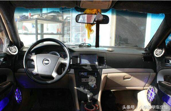 红河州汽车音响改装升级,开远音响改装价格多少