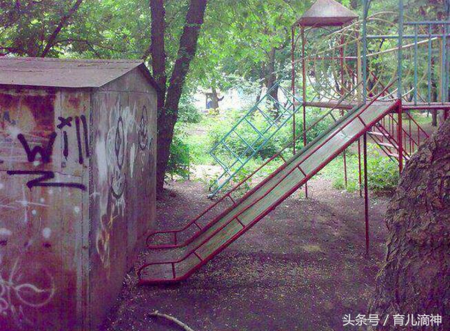 儿童游乐园超奇怪滑滑梯,儿童乐园旋转滑梯细节