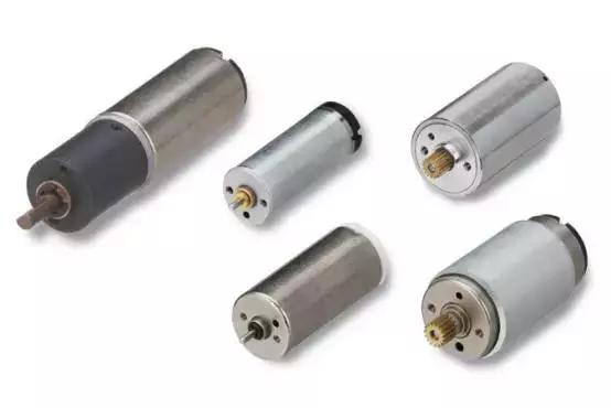 对焦速度很慢是镜头的问题吗,24-70镜头对焦慢怎么办