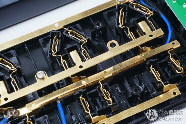 航嘉插排sv601,航嘉插排多少钱