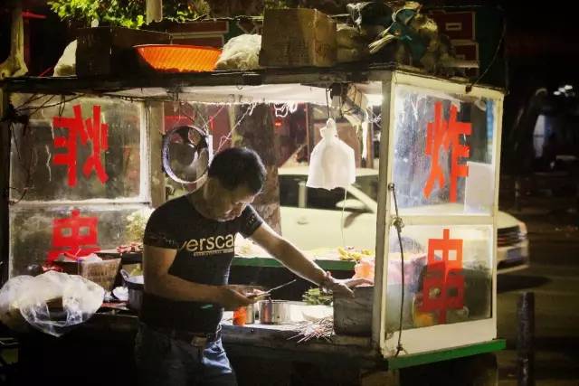 这才是淮北该有的深夜食堂故事：总有个地方治愈失眠